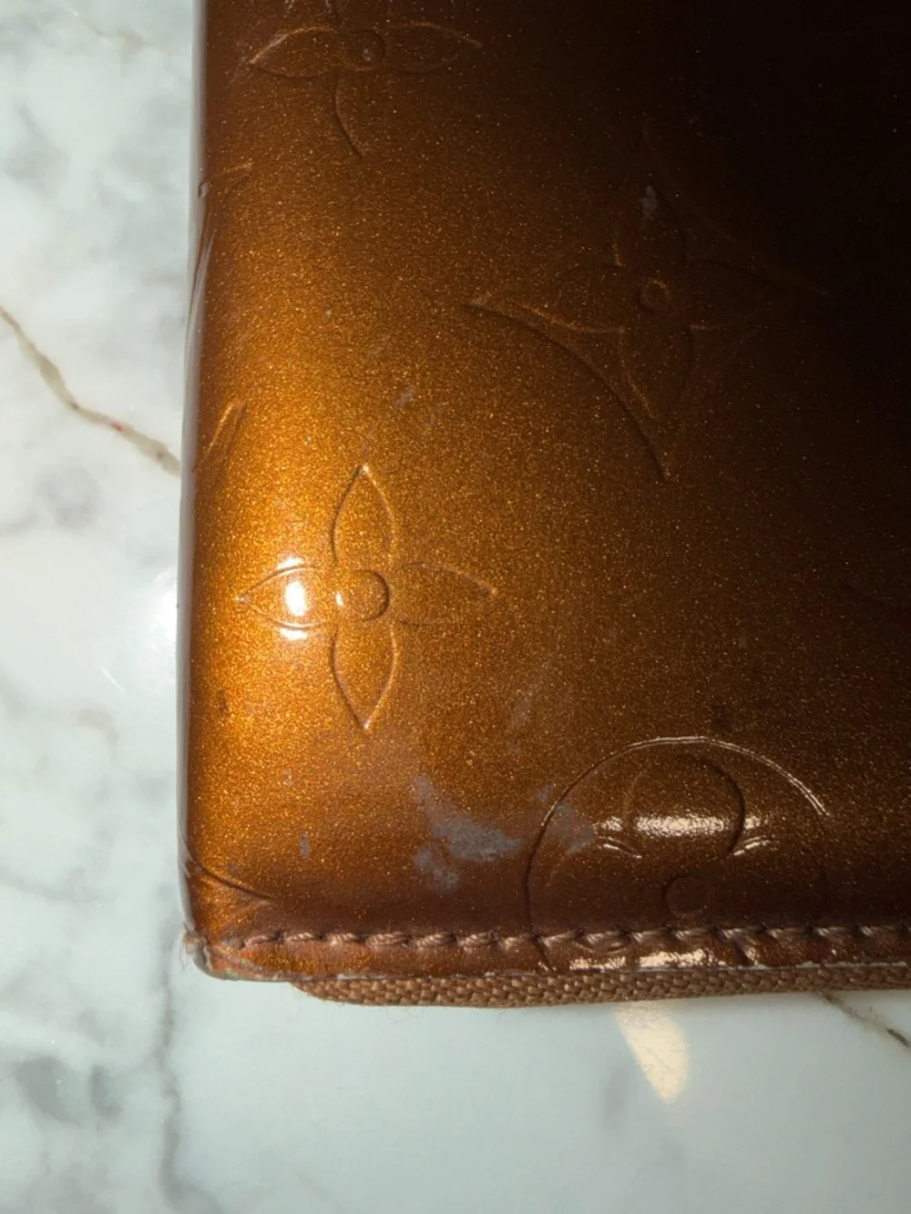 Louis Vuitton Vernis Embossed Monogram Zip Wallet in Metallic Cognac - Picture 2 of 8